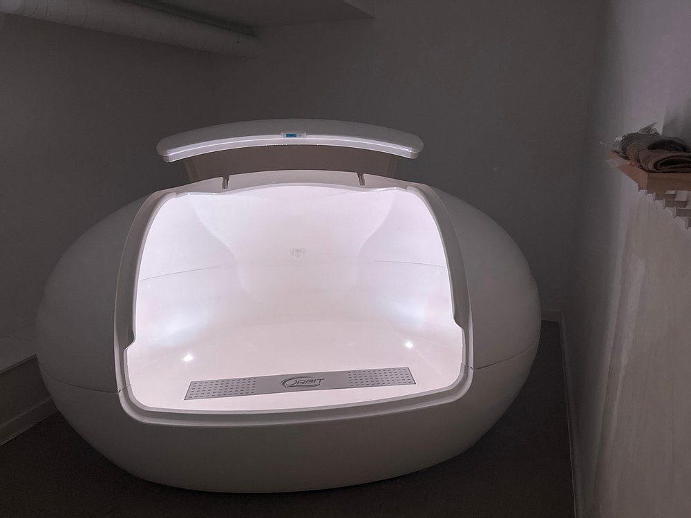Our float center is meticulously engineered for your rest.